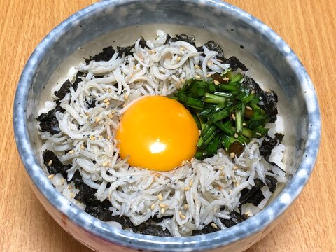 しらす丼の青唐にら醤油がけ♪